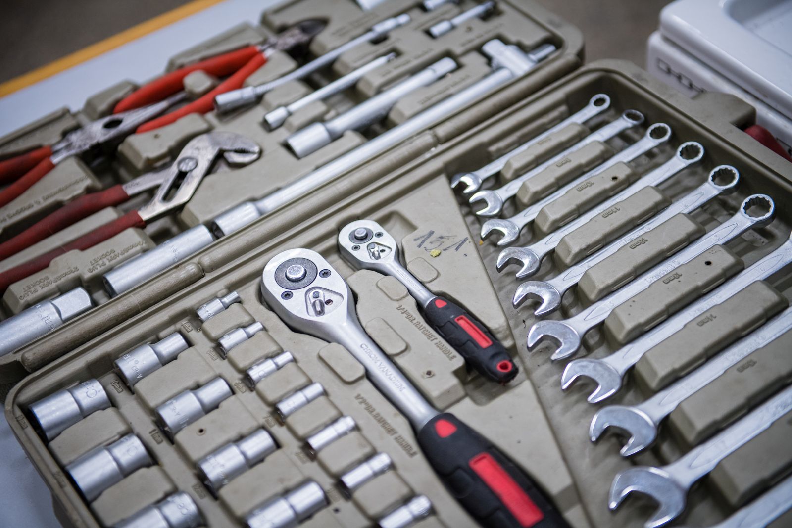 Gázipari tanműhelyt avattak a Vörösmartyban